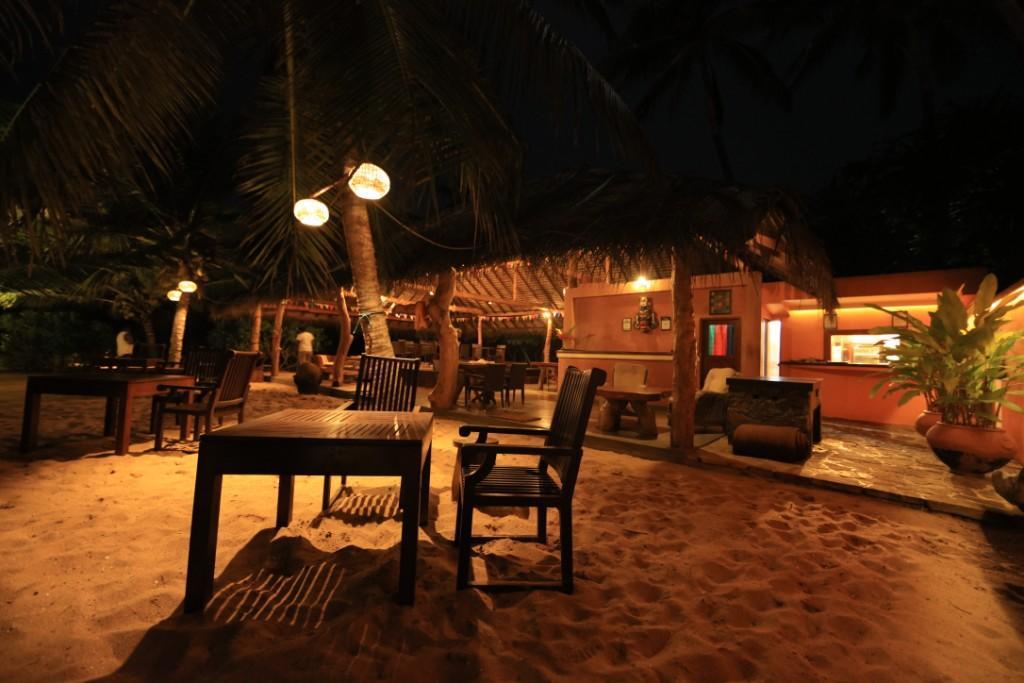 Mangrove Beach Cabana Тангалла Экстерьер фото