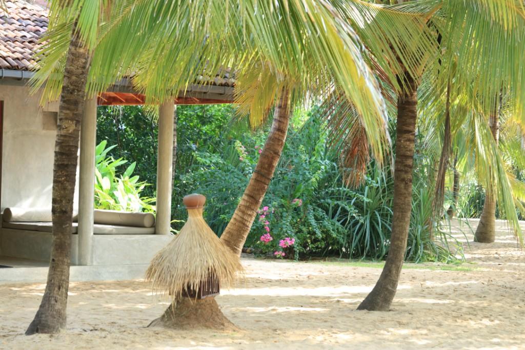 Mangrove Beach Cabana Тангалла Экстерьер фото