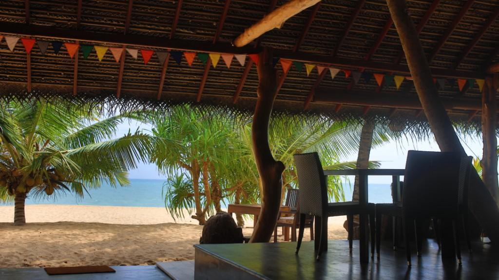 Mangrove Beach Cabana Тангалла Экстерьер фото